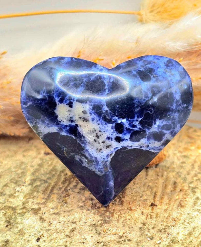 Nature Blue Sodalite Heart Palm Stones