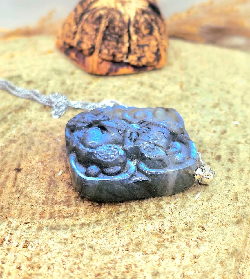 Nature Labradorite Carved Nine Tails Fox Pendant Necklace