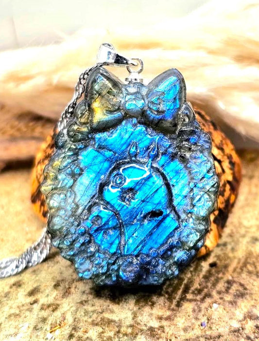 Nature Labradorite Flashy Totoro Portrait Pendant Necklace