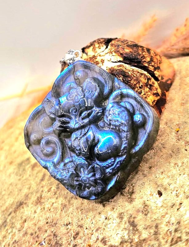 Nature Labradorite Carved Nine Tails Fox Pendant Necklace