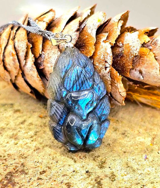 Nature Labradorite Carved Nine Tails Fox Pendant Necklace
