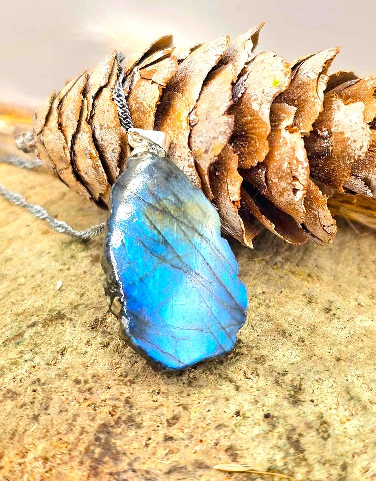 Nature Labradorite Carved Nine Tails Fox Pendant Necklace