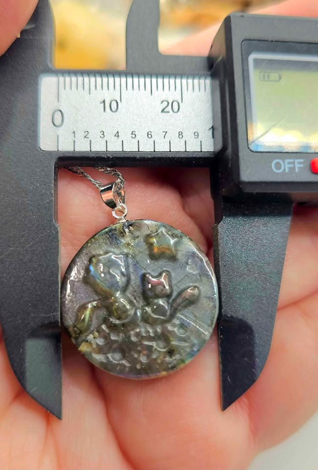 Labradorite little prince and fox pendant necklace back view — My Aura Gemstones