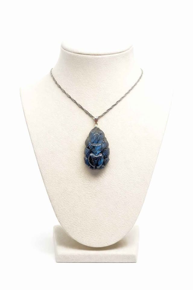 Nature Labradorite Carved Nine Tails Fox Pendant Necklace