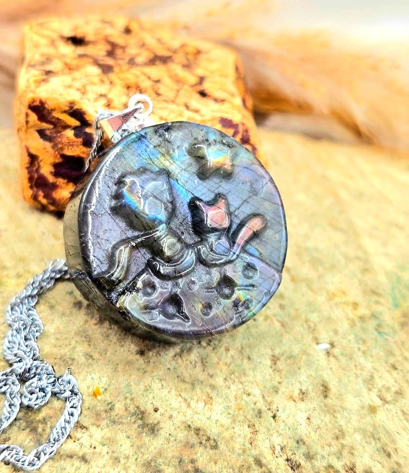 Labradorite little prince and fox pendant necklace close-up — My Aura Gemstones
