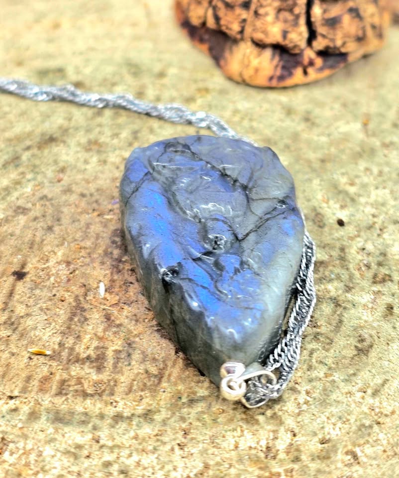 Nature Labradorite Tibetan Buddhism Pendant Necklace