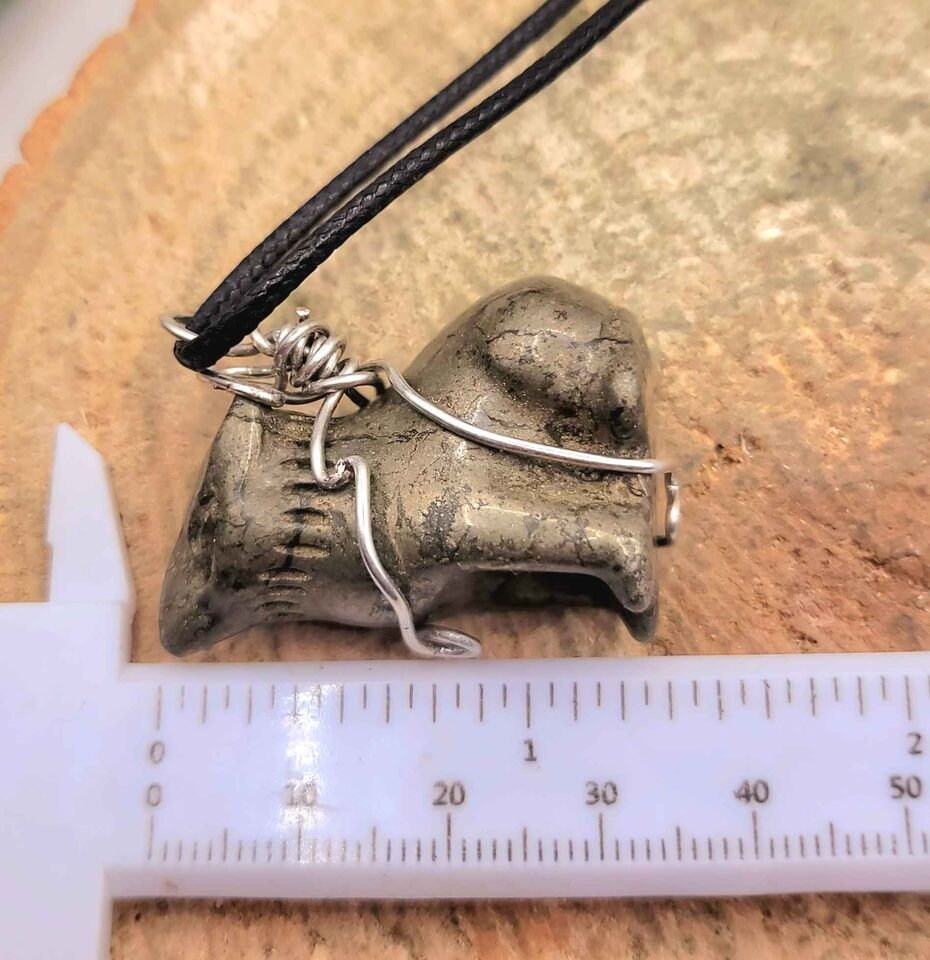 Beautiful Nature Gold Pyrite Hand Carved Wolf Pendant Necklace