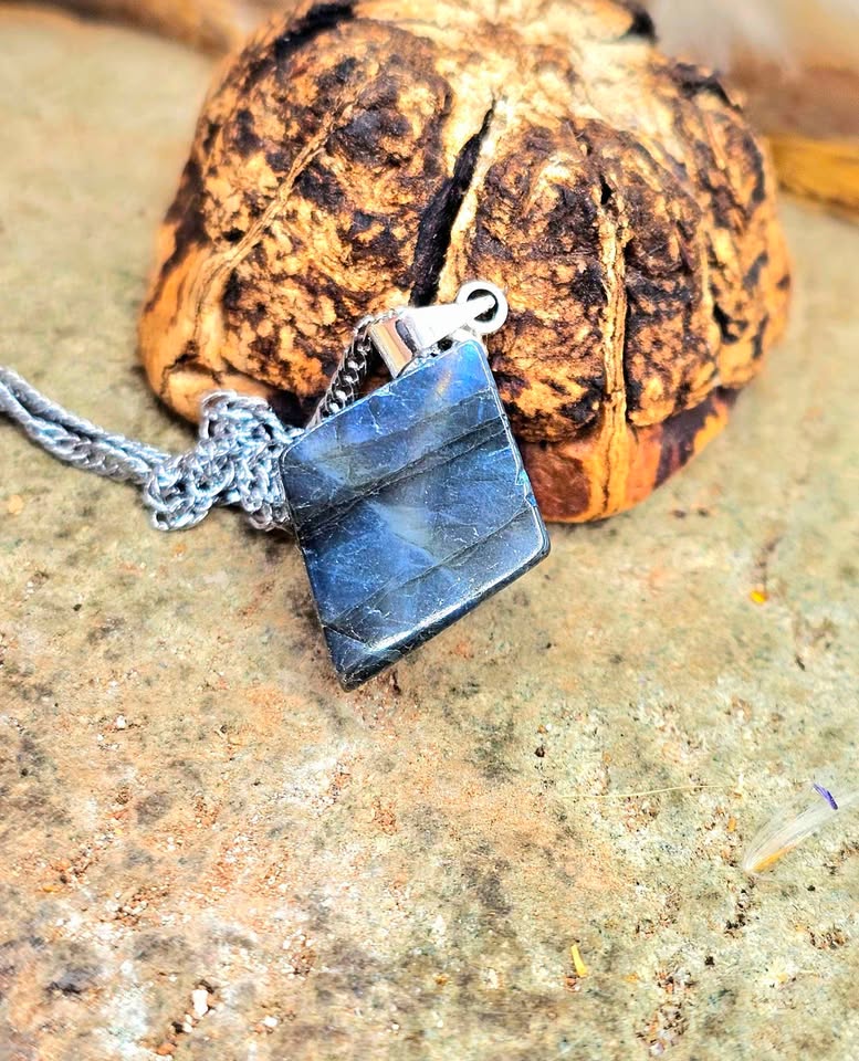 Labradorite carved fleur-de-lis symbol tile pendant necklace alternate angle — My Aura Gemstones