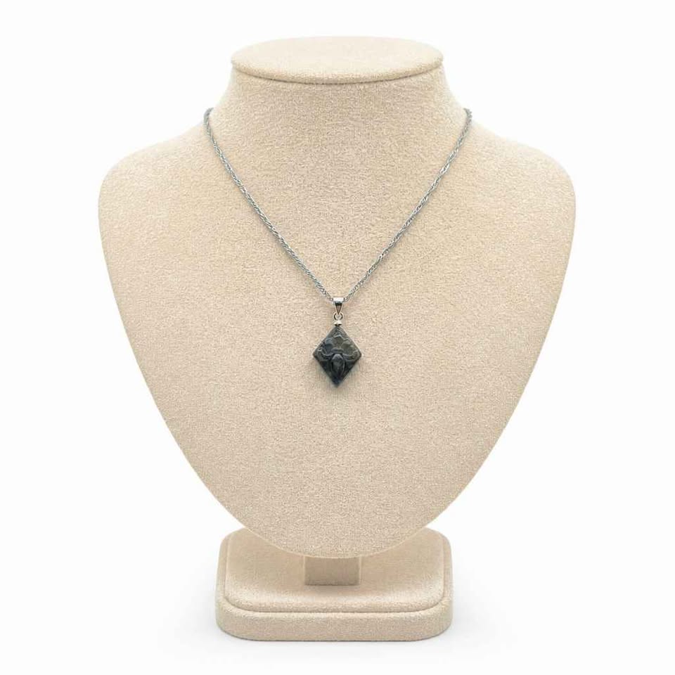 Labradorite carved fleur-de-lis symbol tile pendant necklace back view — My Aura Gemstones