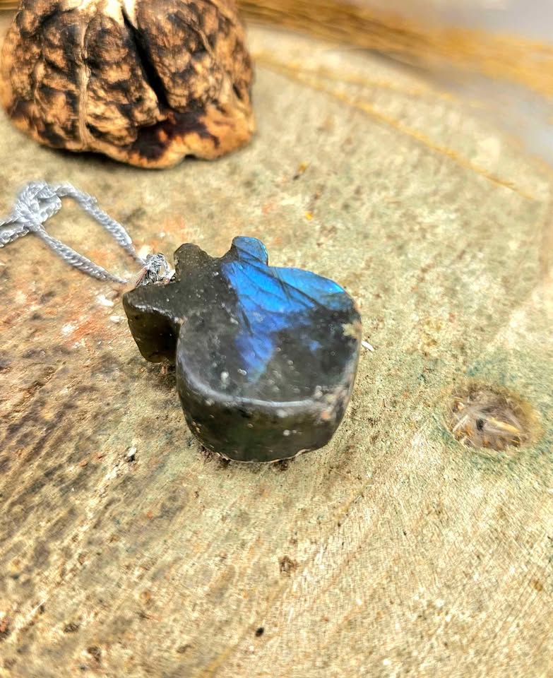 Labradorite heart with crown pendant necklace lifestyle view — My Aura Gemstones