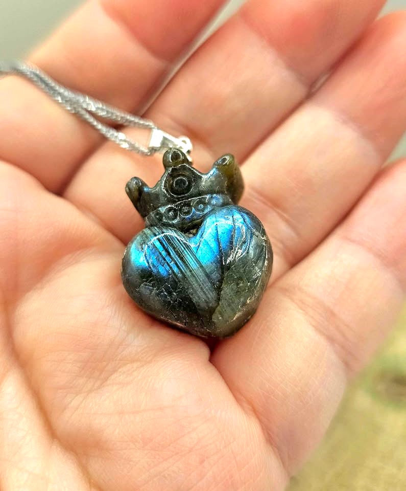 Labradorite heart with crown pendant necklace back view — My Aura Gemstones