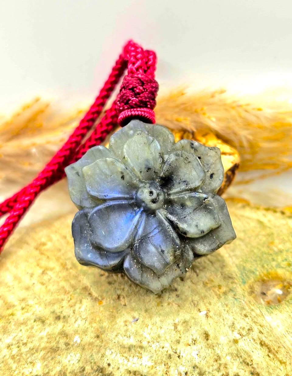 Nature Labradorite Carved Flower Hand Braided Pendant Necklace