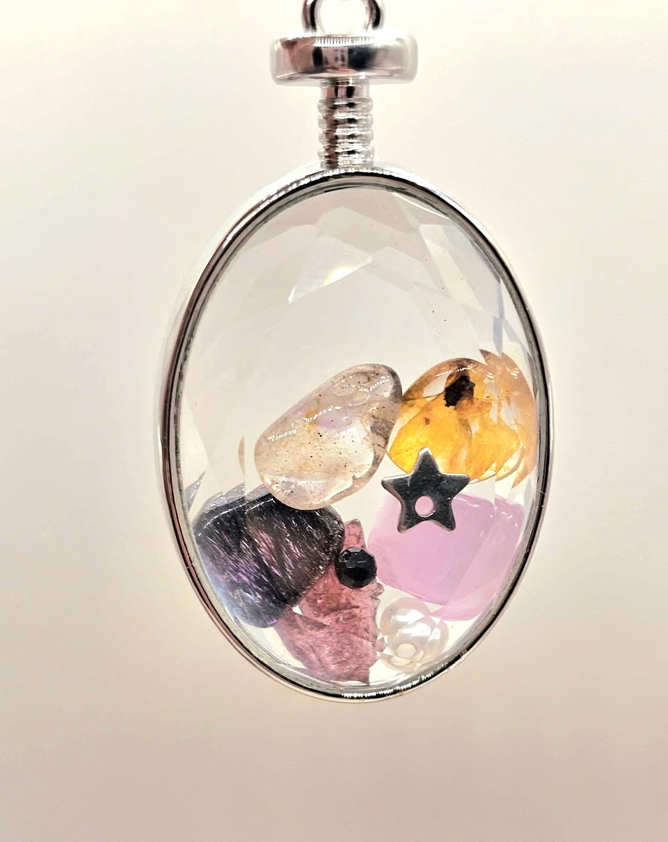 Nature Mixed Floating Crystals Oval Pendant Necklace