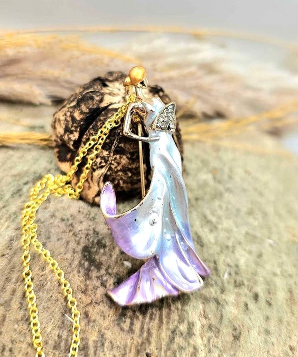 Elegant Lady Brooch Pendant Necklace