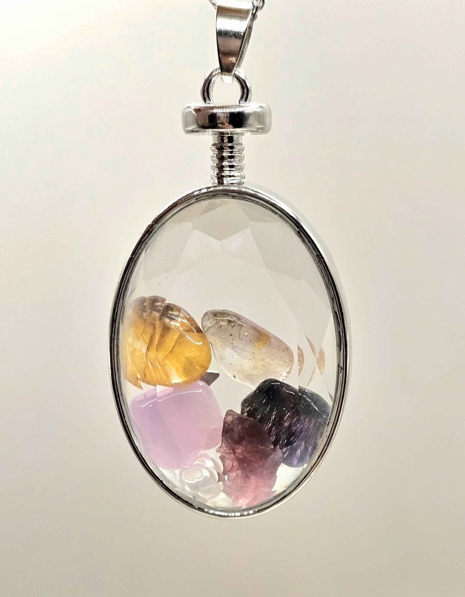 Nature Mixed Floating Crystals Oval Pendant Necklace