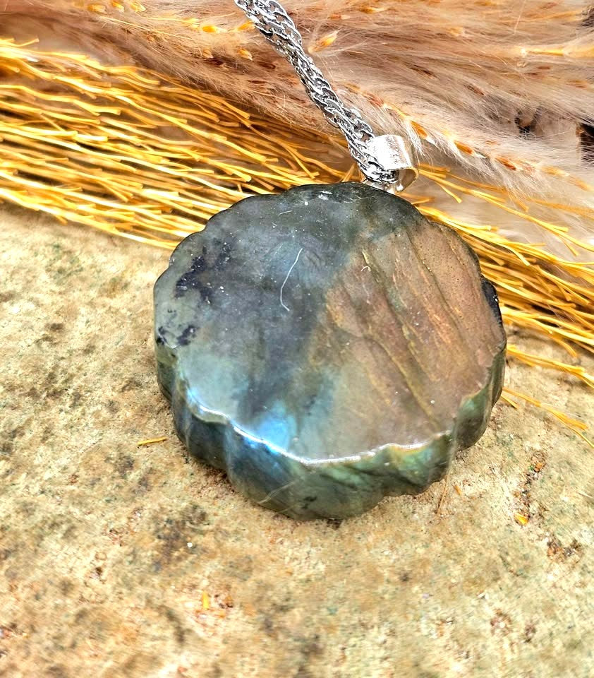 Natural labradorite flashy floral pendant necklace lifestyle view — My Aura Gemstones