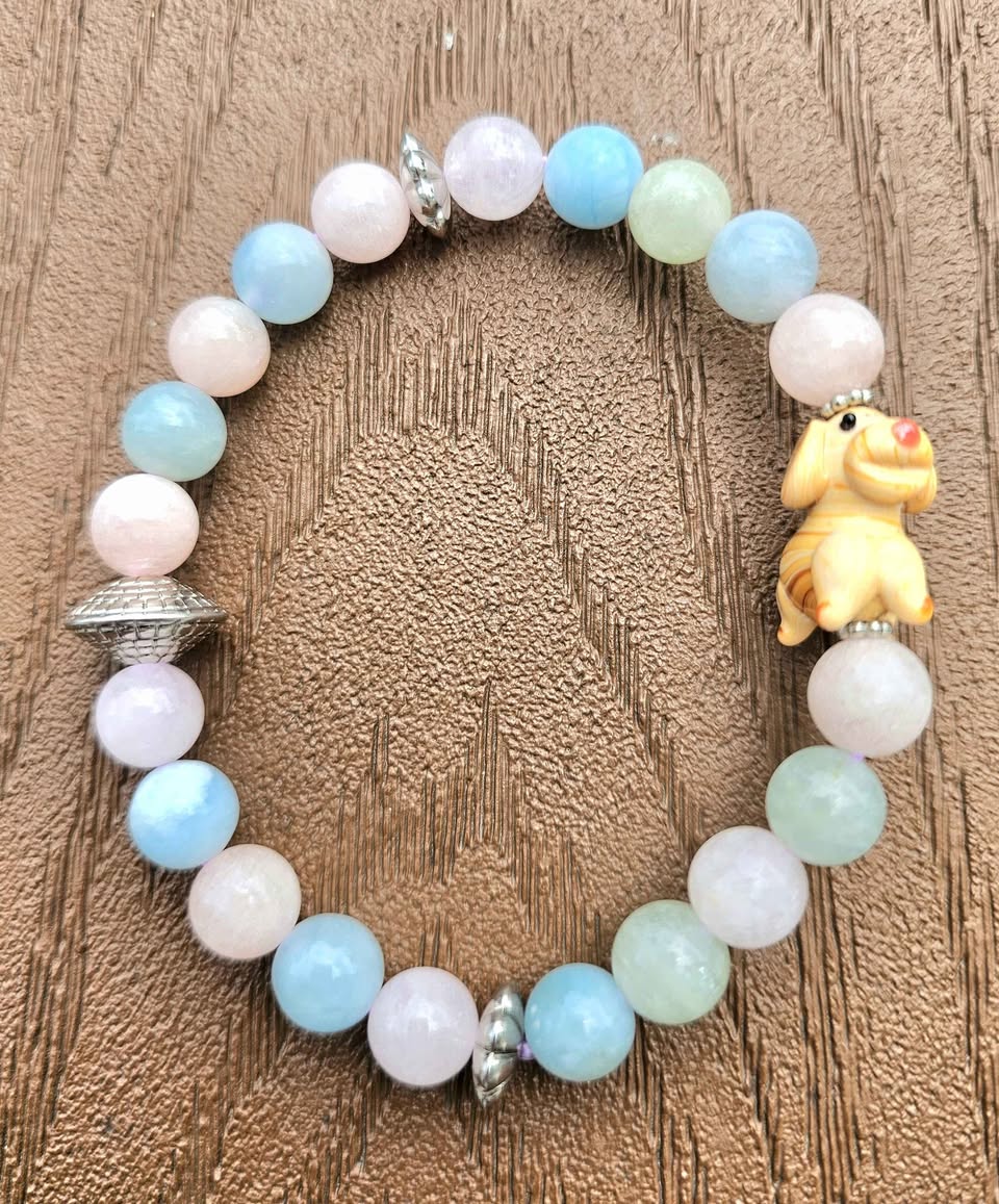 Pastel Morganite Bracelet with Hand‑Carved Dog Glass Bead | Natural Morganite Healing Crystal | Calming Energy & Heart Chakra Support