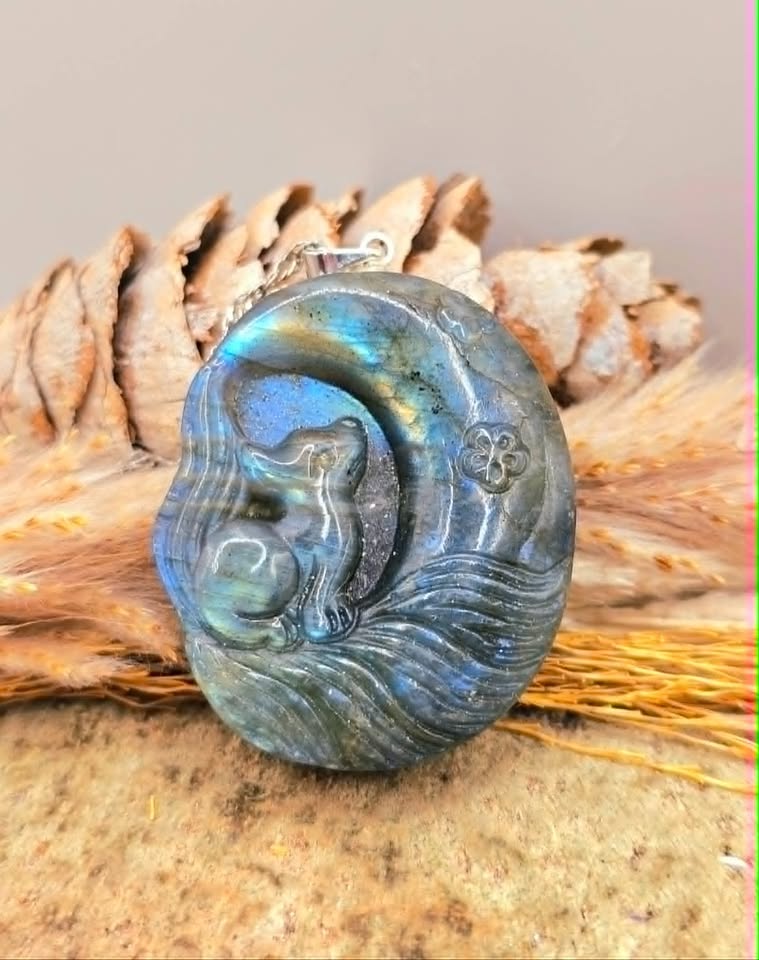 Labradorite nine tails fox and moon pendant necklace side view — My Aura Gemstones