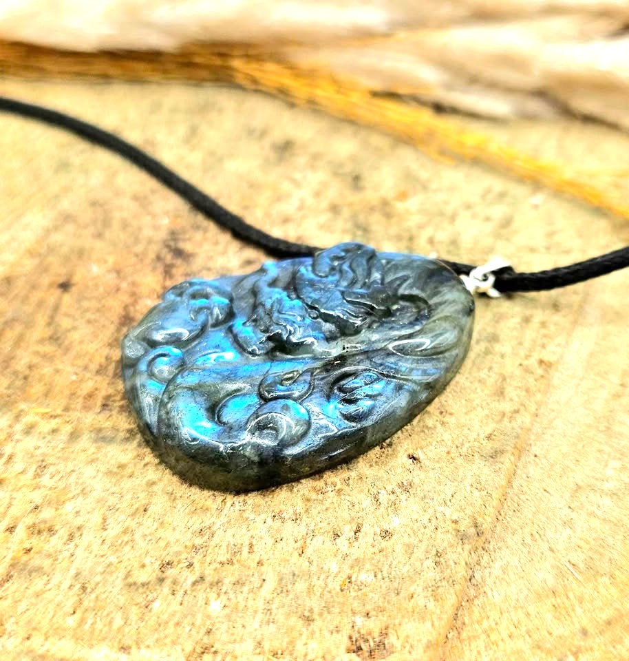 Natural labradorite hand-carved flying dragon crystal pendant necklace — My Aura Gemstones