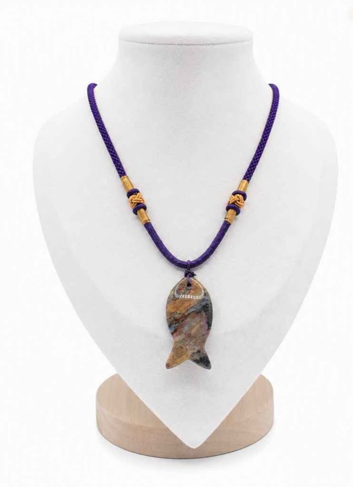 Ocean jasper agate colorful fish pendant necklace size reference — My Aura Gemstones