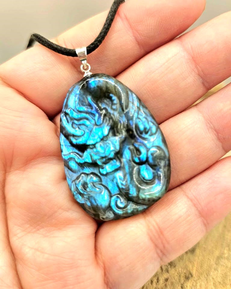 Natural labradorite hand-carved flying dragon crystal pendant necklace — My Aura Gemstones