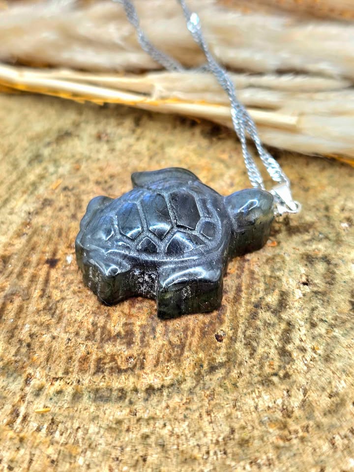 Labradorite carved sea turtle pendant necklace iridescent flash — My Aura Gemstones