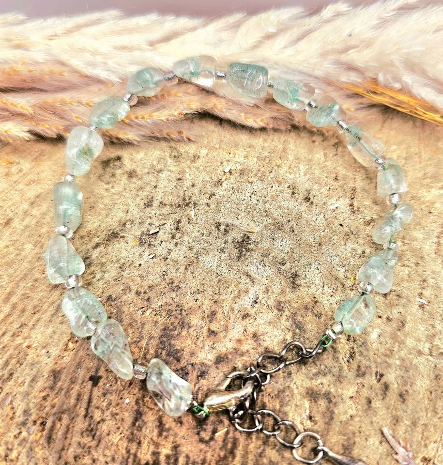 Natural green garden quartz nugget bracelet size reference — My Aura Gemstones