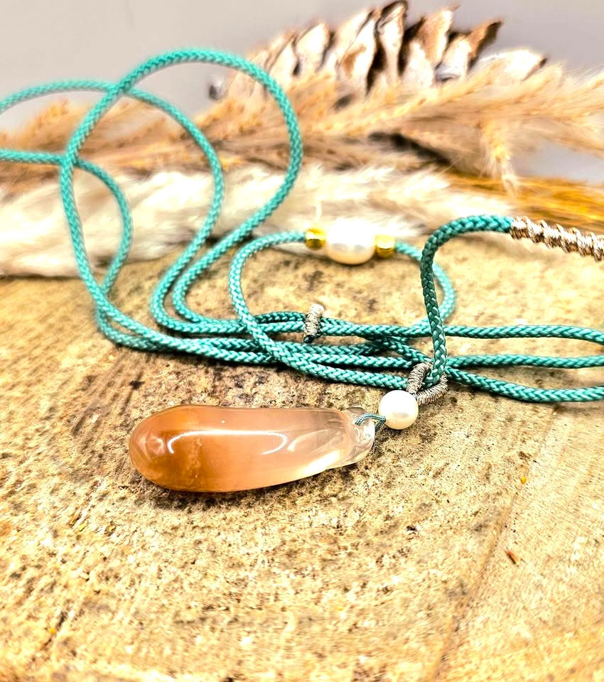 Healer quartz pepper pendant close-up crystal detail — My Aura Gemstones