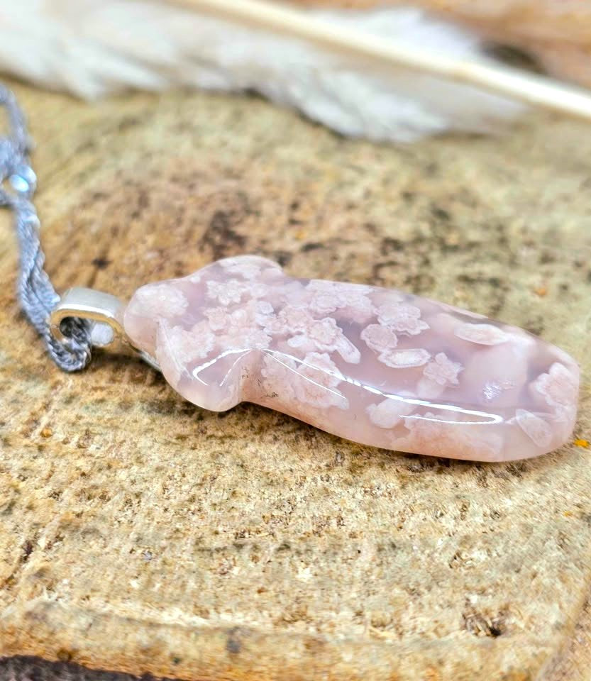 Natural flower agate cheongsam qipao pendant necklace at side view-My Aura Gemstones