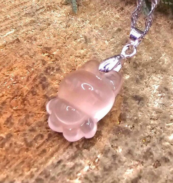 Adorable Nature Rose Quartz Hand Carved Rabbit Pendant Necklace