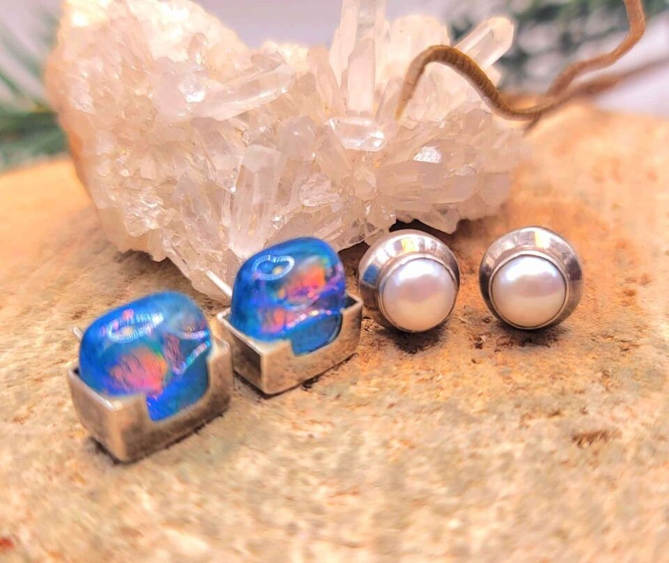 Beautiful 2 pairs Of Blue Aura Glass Tile & Pearl Sterling Silver Ear Studs