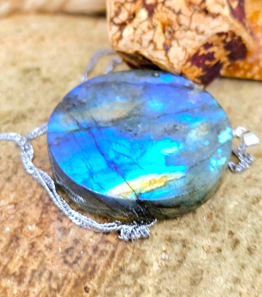 Natural labradorite unicorn and flowers pendant necklace — My Aura Gemstones