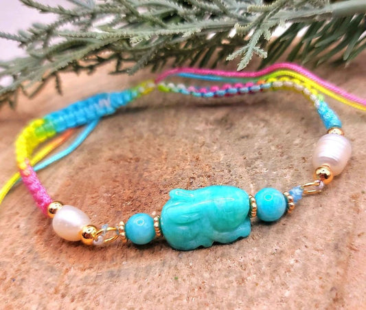 Nature Amazonite Hand Carved Rabbit Pearl Accent Hand Knitted Adjustable Bracelet