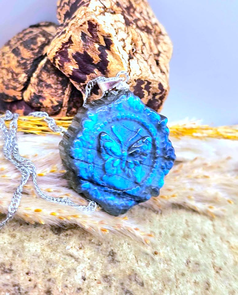 Natural labradorite butterfly portrait pendant necklace with strong flash — My Aura Gemstones