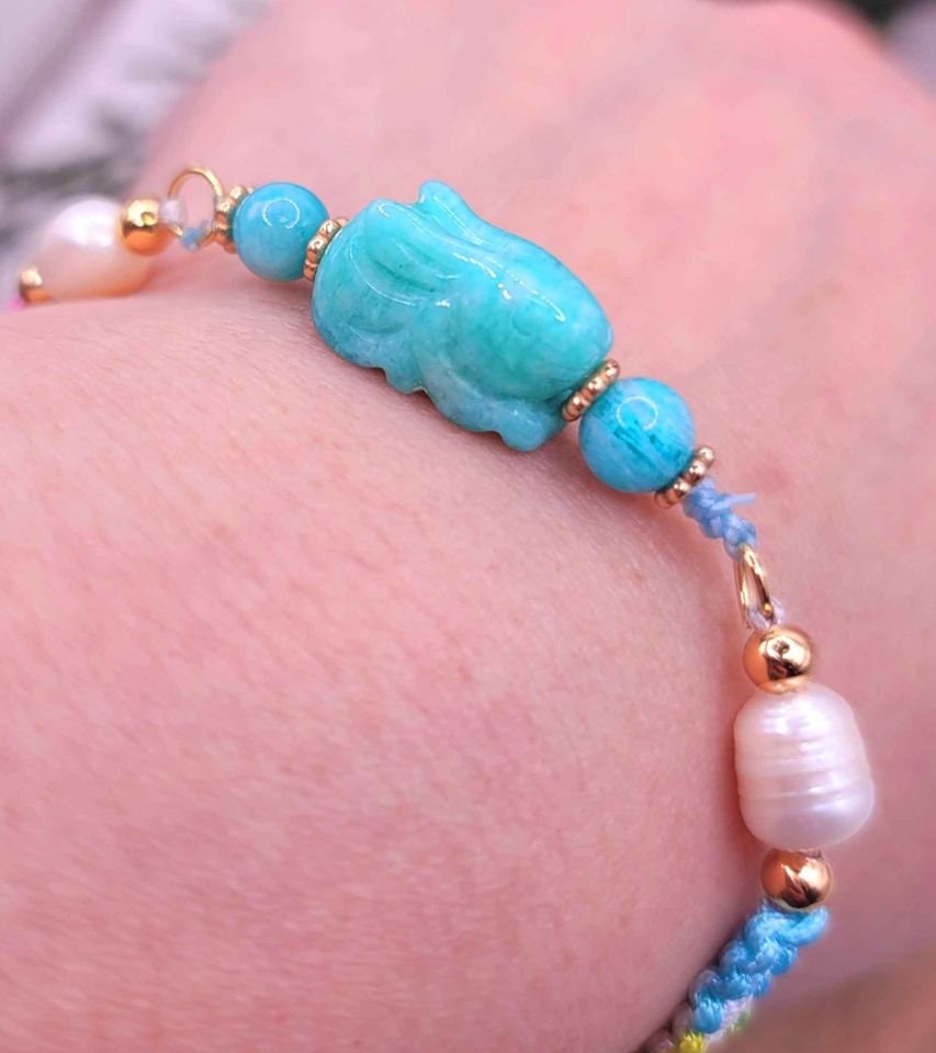 Nature Amazonite Hand Carved Rabbit Pearl Accent Hand Knitted Adjustable Bracelet