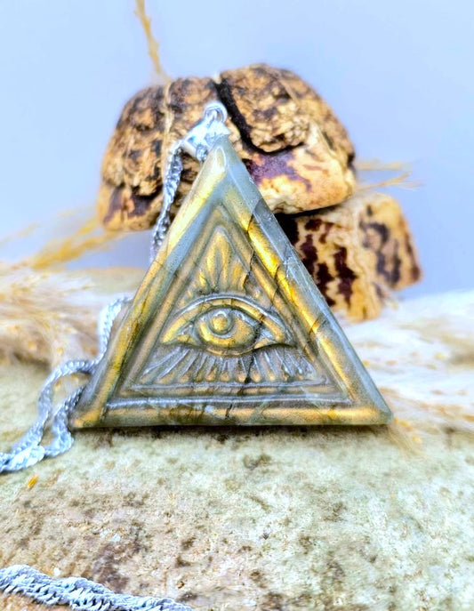 Labradorite pyramid pendant with all-seeing eye and flash — My Aura Gemstones