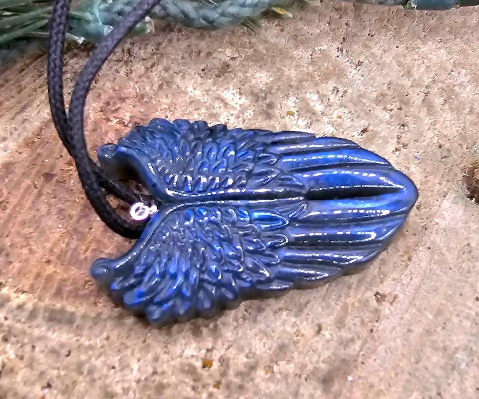 Nature Labradorite Carved Flashy Angel Wing Pendant Necklace
