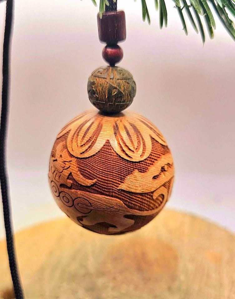 Nature Wood Hand Craved 1.8" Jumbo Size Pi Xiu Lotus Flower Bead Pendant Necklace