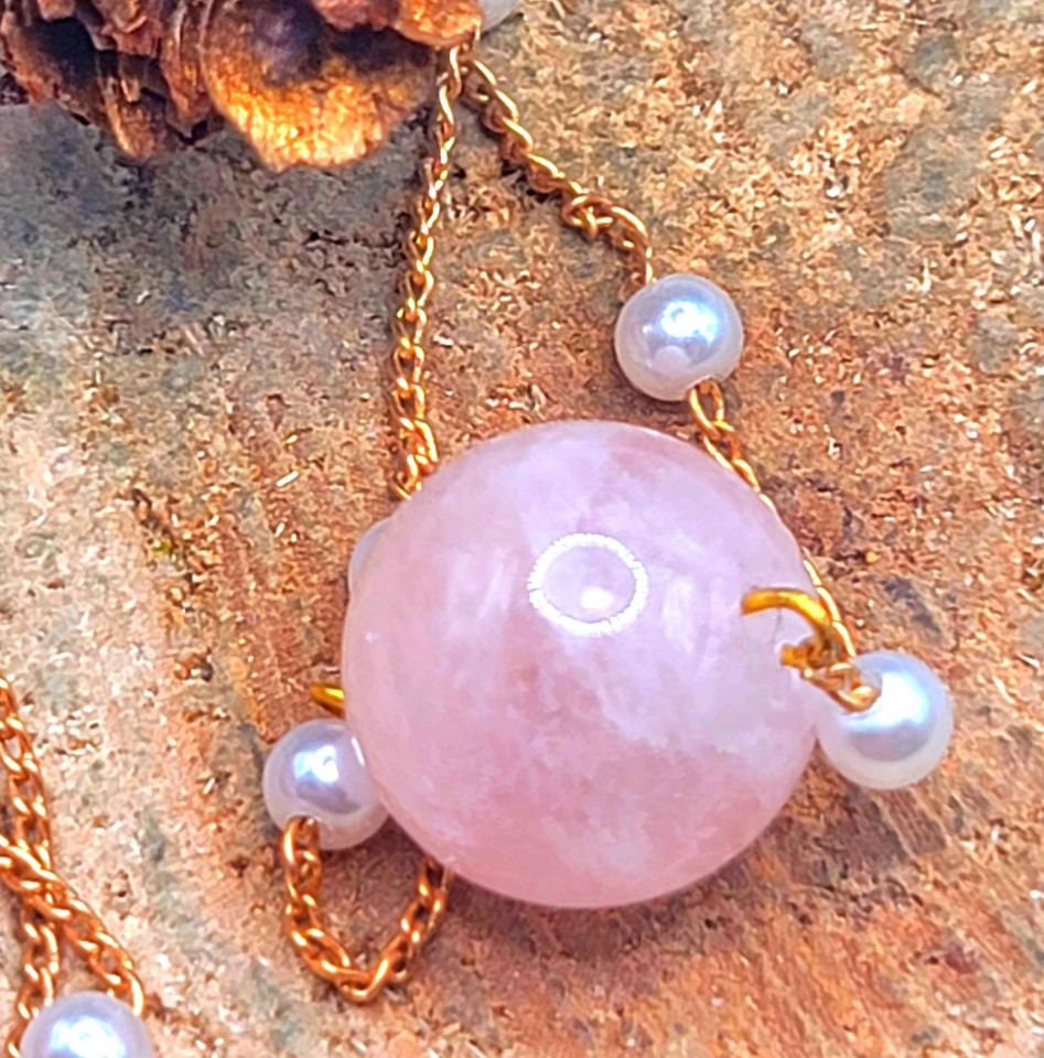 Beautiful Nature Pink Morganite White Beads Accent Rose Gold Necklace