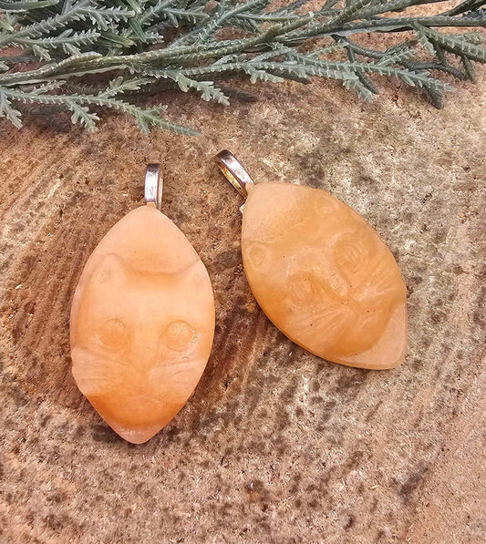 Nature Orange Calcite Cat's Face Pendant Necklace