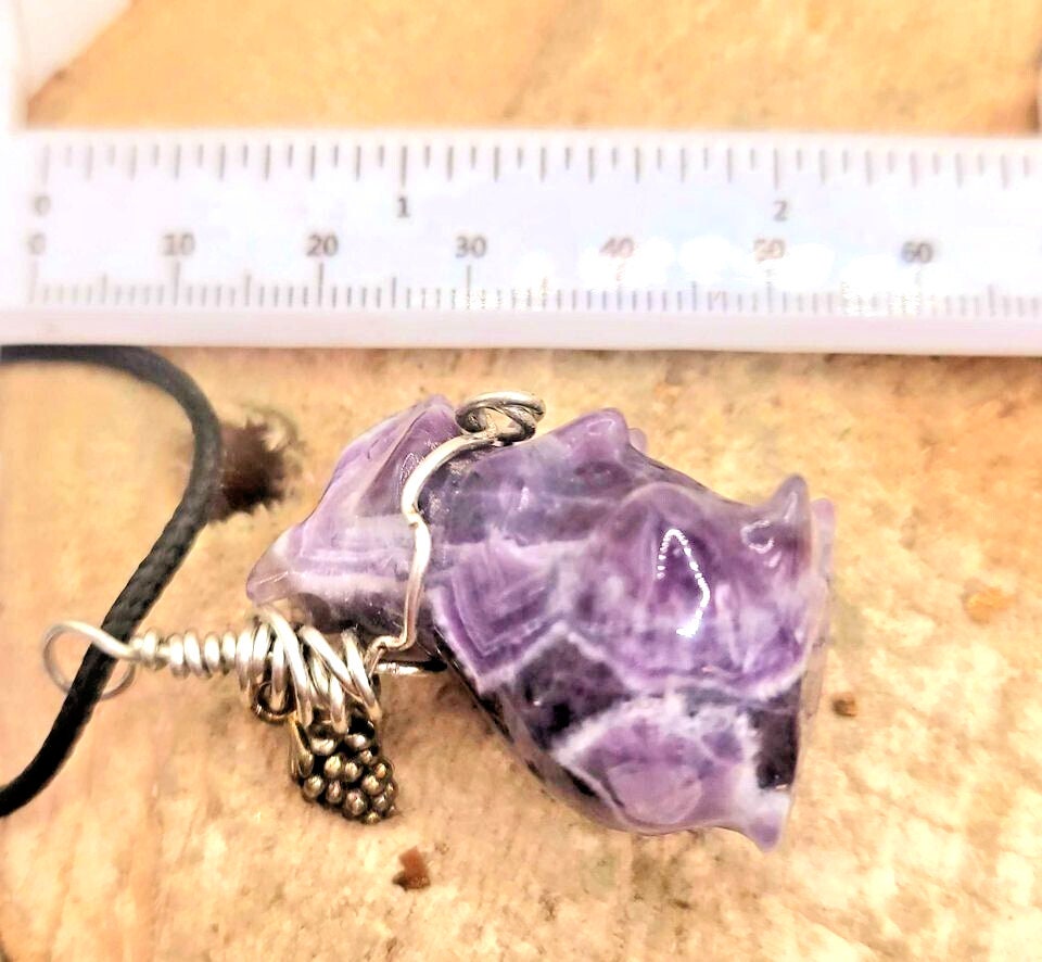 Adorable Nature Dream Amethyst Hand Carved Rabbit With Acorn Pendant Necklace