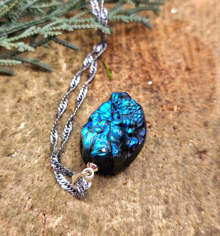Nature Labradorite Carved Flashy Praying Mermaid Pendant Necklace