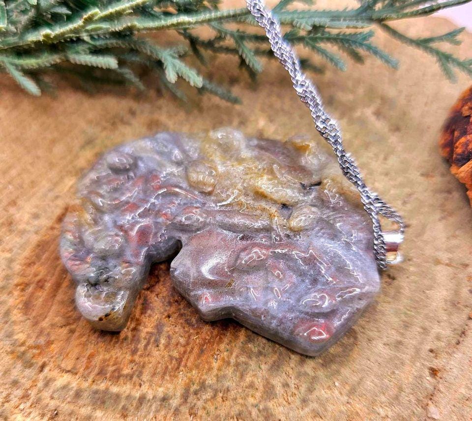 Nature Labradorite Carved Flashy Medusa Big Pendant Necklace