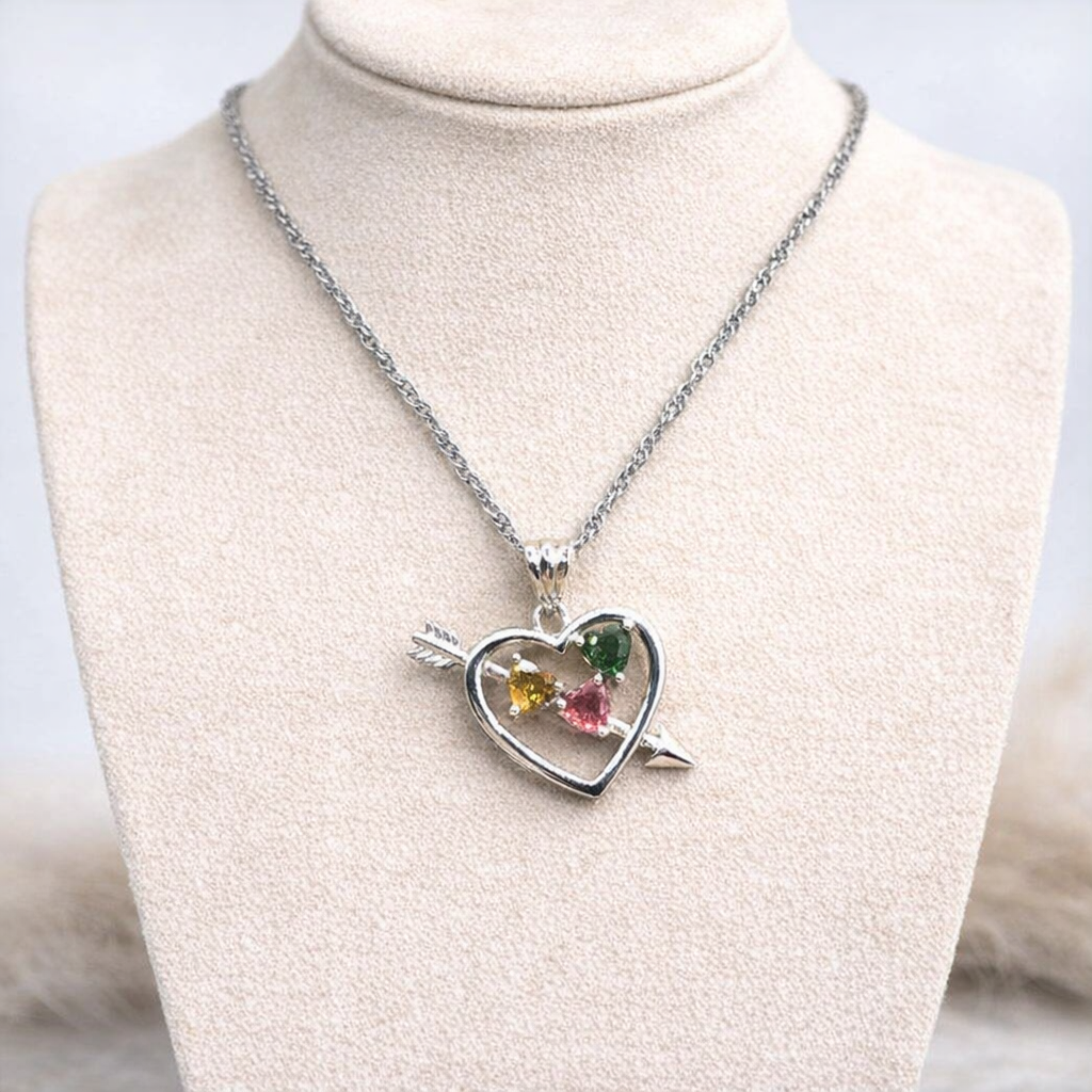 Nature Tourmaline Gemstones Arrow Heart Pendant Necklace