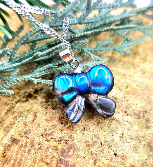 Labradorite cute ribbon bow pendant necklace alternate angle — My Aura Gemstones
