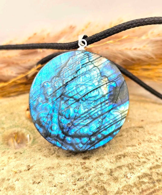 Natural labradorite Tibetan Buddhism wrathful deity crystal pendant necklace — My Aura Gemstones