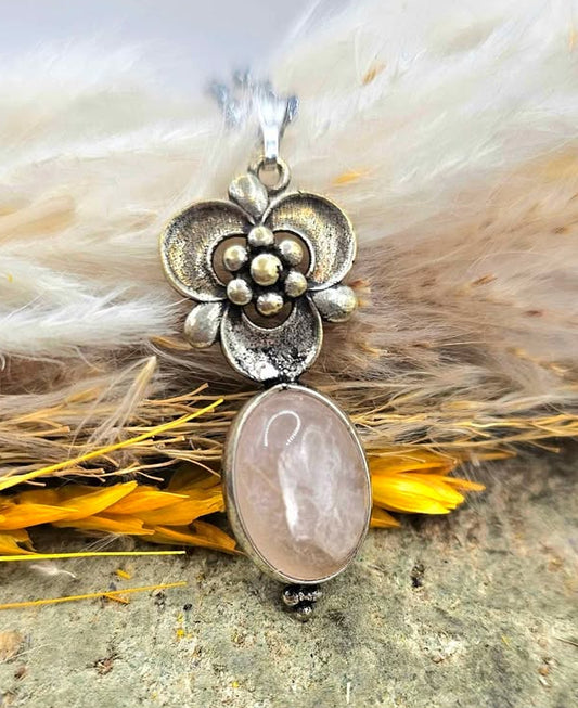 Rose quartz silver flower crystal pendant — My Aura Gemstones