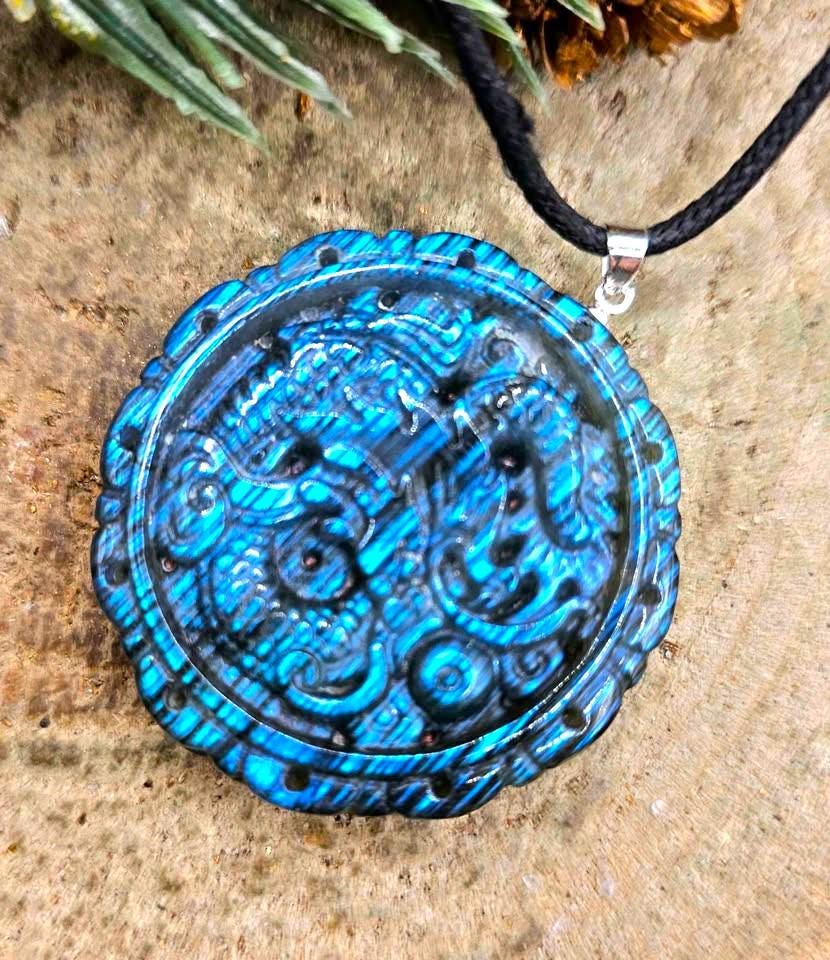 Nature Labradorite Carved Flashy Oriental Dragon Pendant Necklace