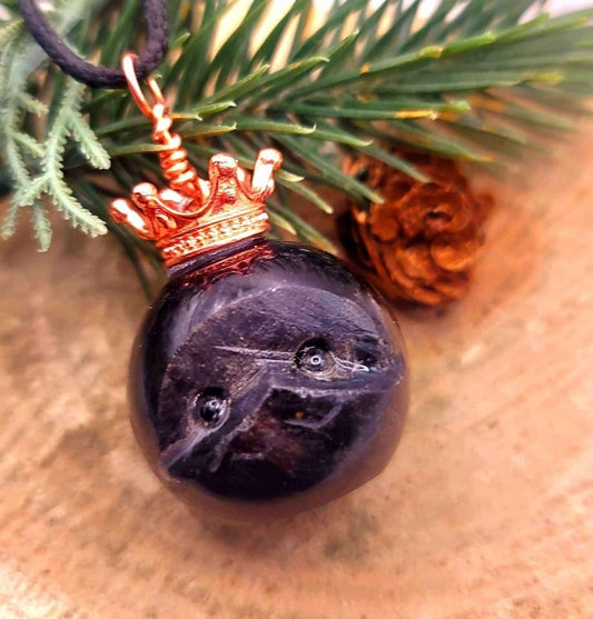 Adorable Nature Black Obsidian Hand Carved Hedge Rose Gold Crown Pendant Necklace