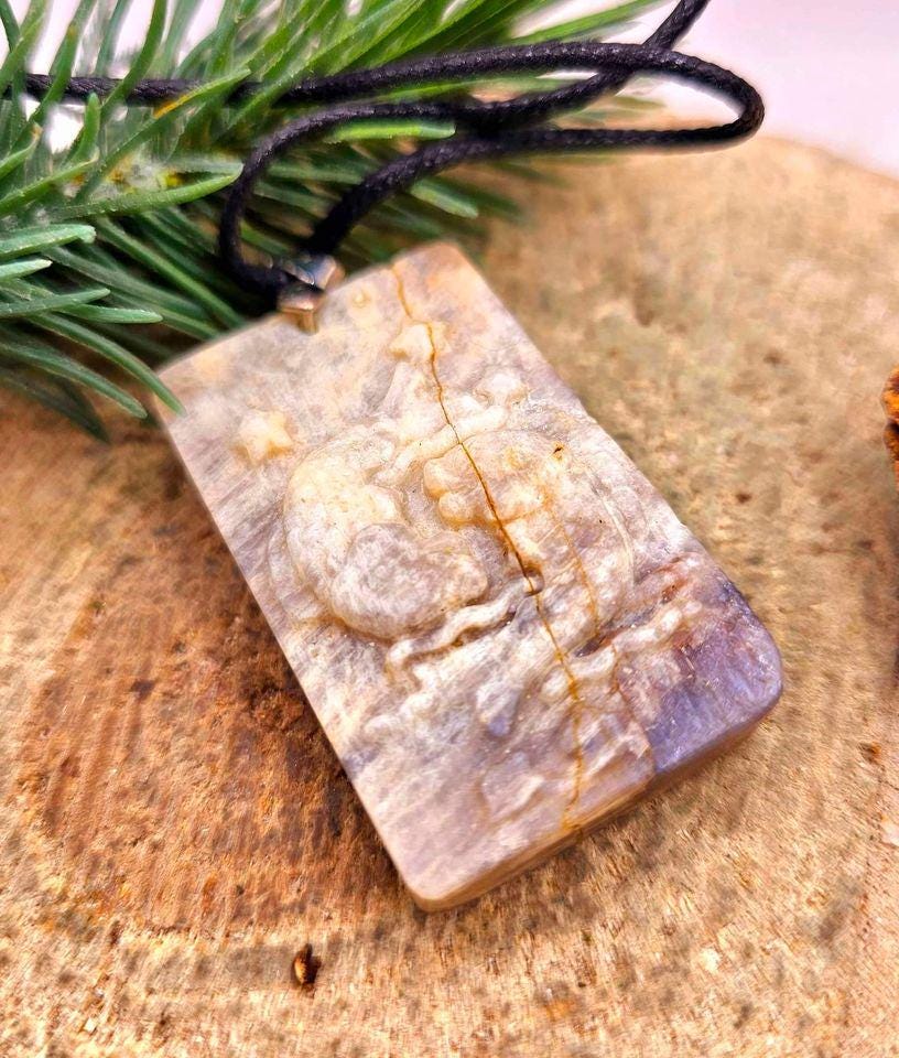 Nature Cream Moonstone Carved Pisces Pendant Necklace